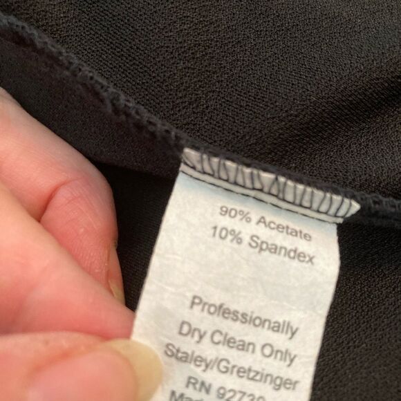 JG’s Mad Lab maxi dress w/ bright geometric artistic accents runs big💐 - Picture 10 of 12